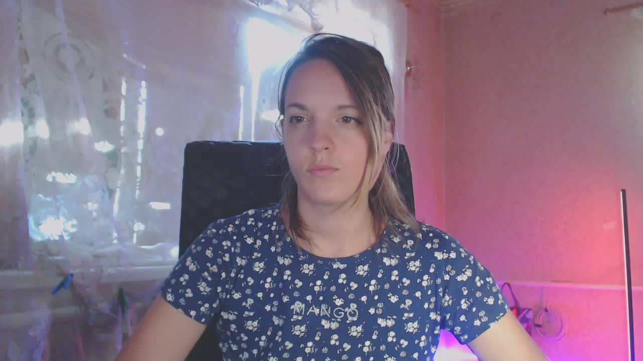 Babymuro4ka Live Sex December 17, 2025