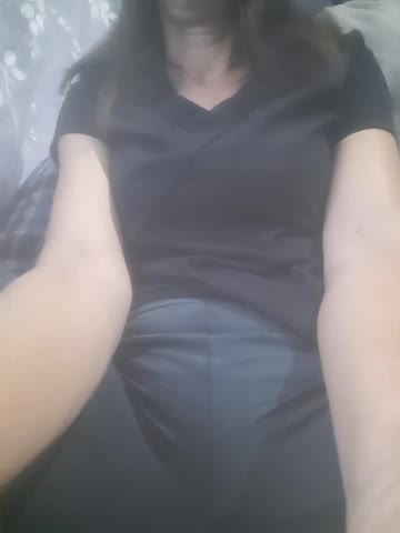 Fanny-MILf Live Sex December 13, 2025