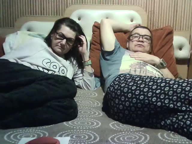 coupleofcoolx Live Sex December 15, 2025