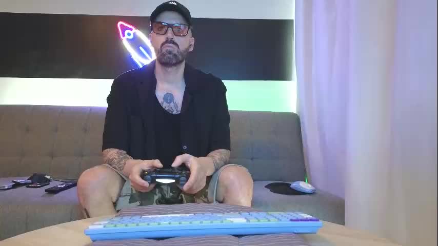 mattxfeet Live Sex December 19, 2025