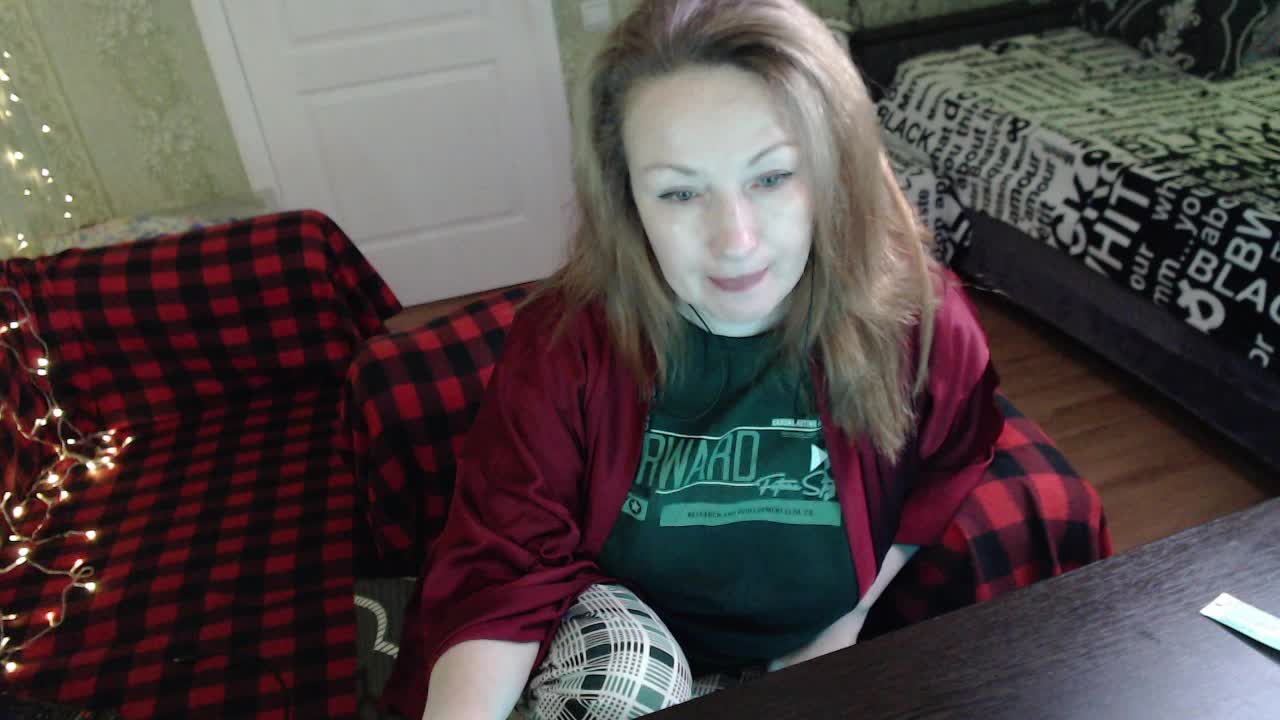 MeganIris Live Sex December 18, 2025