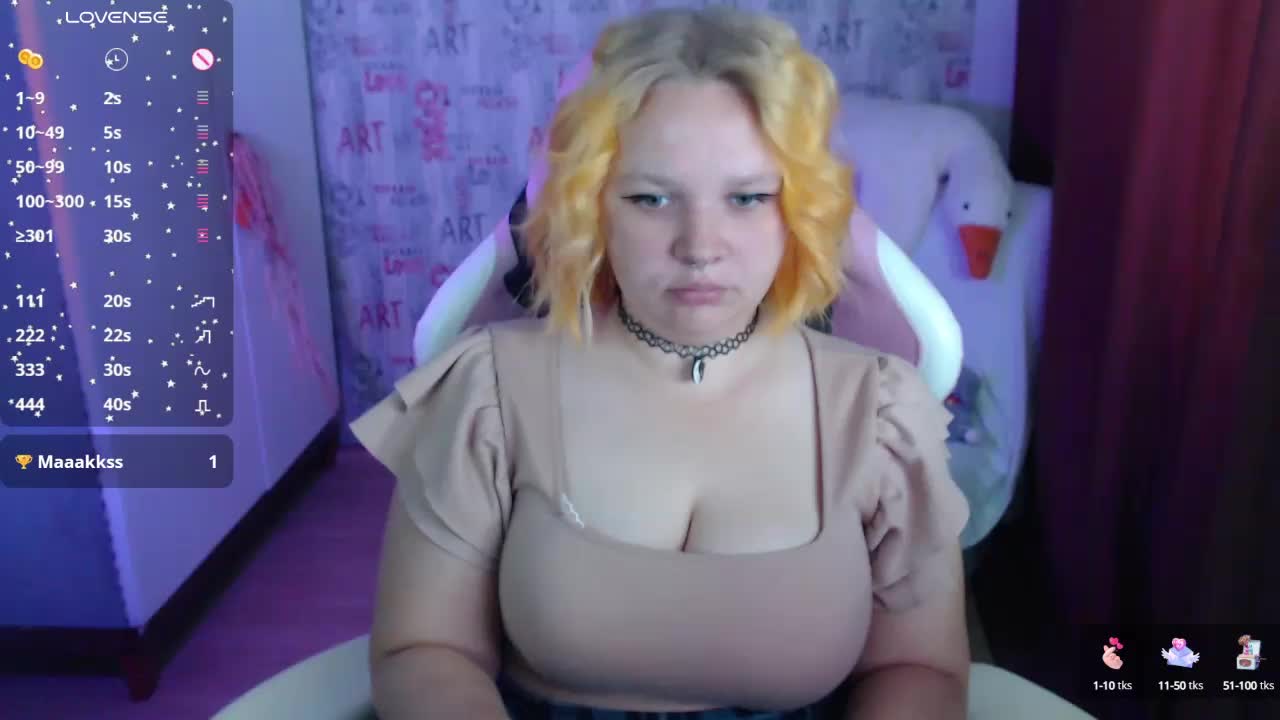 -MeooW- Live Sex December 17, 2025