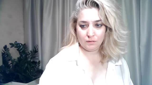 KickaIricka Live Sex December 13, 2025