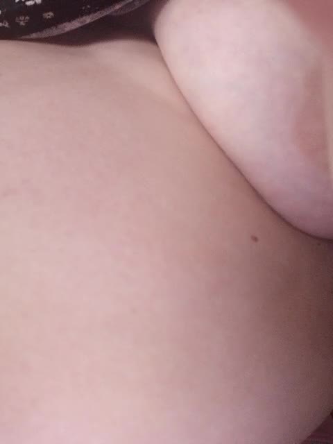 Milf_a Live Sex December 18, 2025