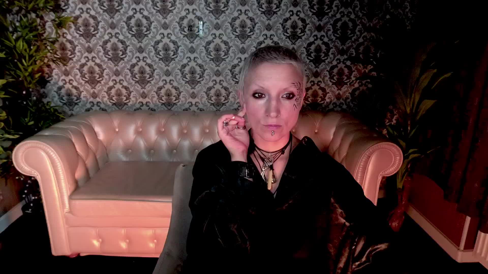 MiraMoonn Live Sex December 13, 2025