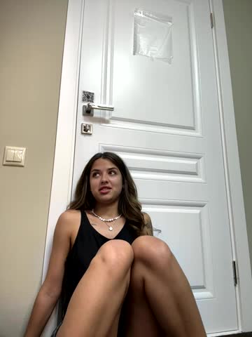 CharleneWoods Live Sex December 14, 2025