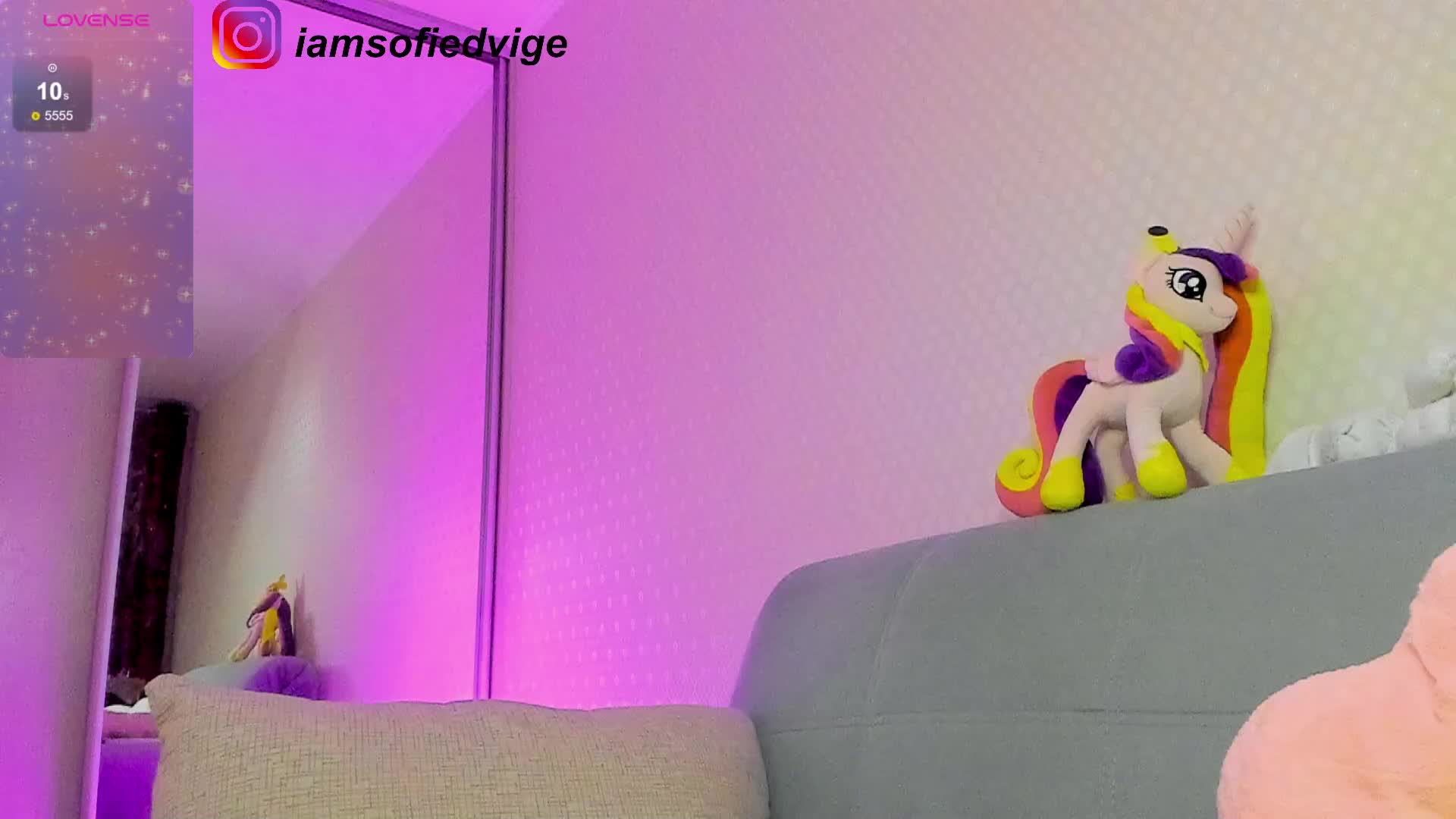 sofiedvige Live Sex December 14, 2025