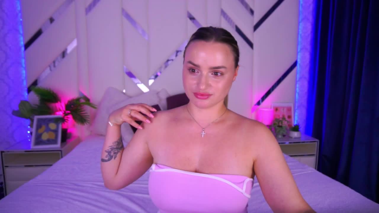 FloraGreys Live Sex December 14, 2025