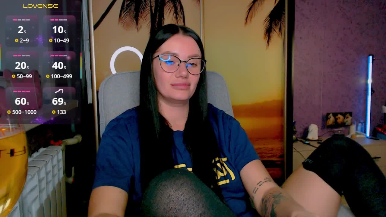 goldenwitchx Live Sex December 17, 2025