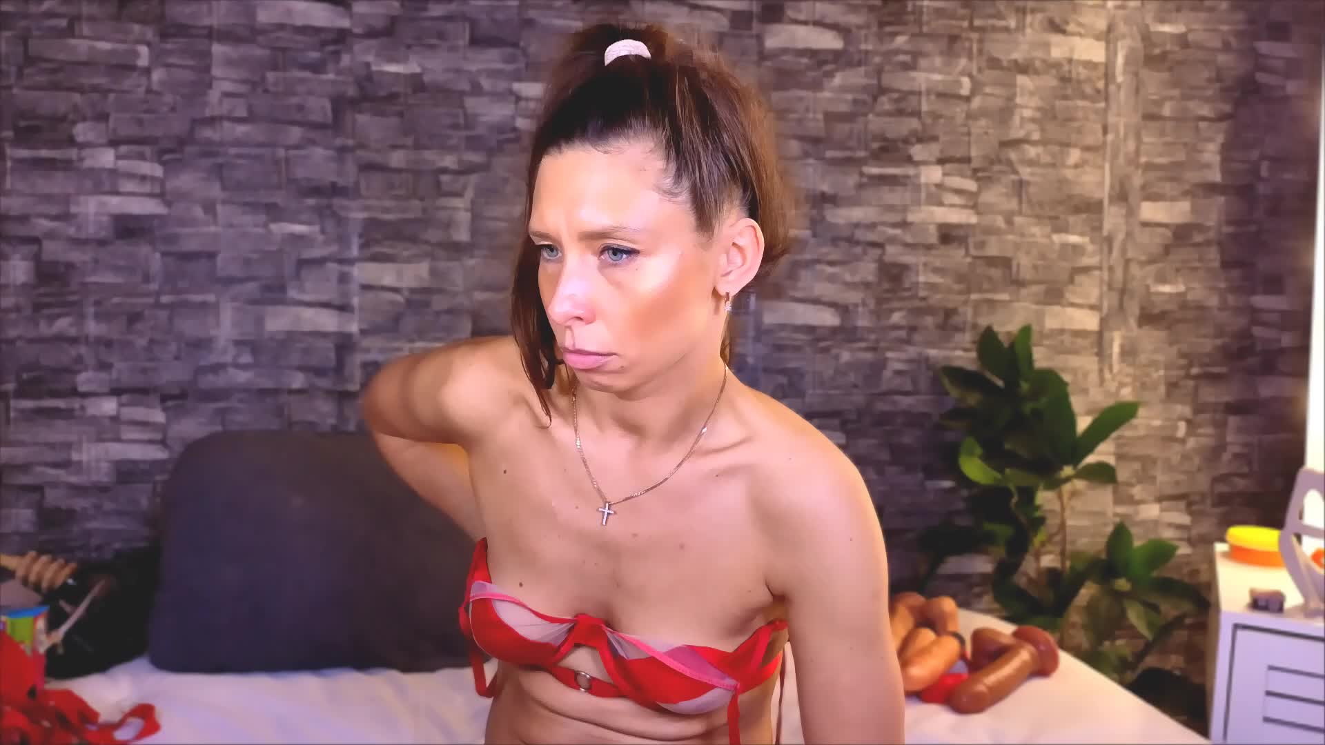 ladyAgata Live Sex December 19, 2025