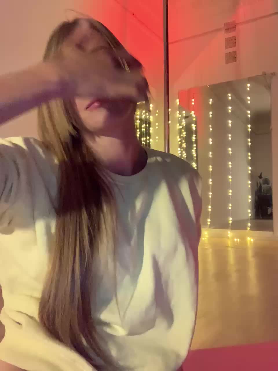 LeenaLee Live Sex September 28, 2025