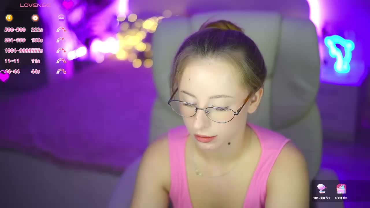 SilverrMoon Live Sex December 14, 2025