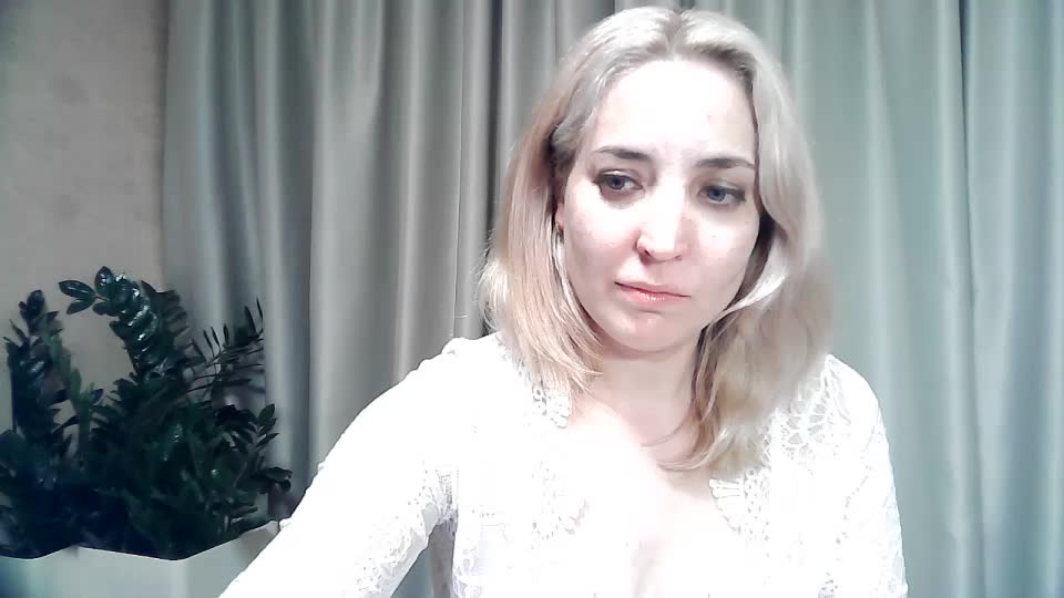 mariska-kiska Live Sex December 14, 2025