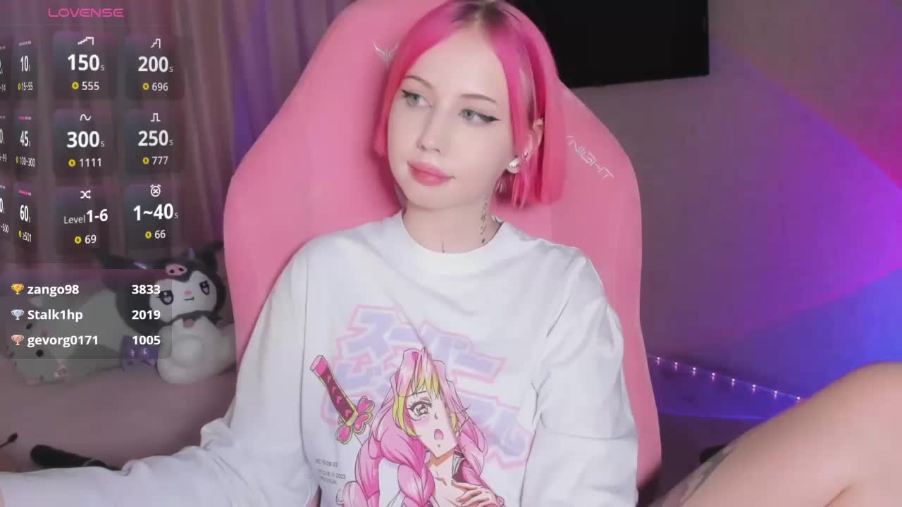 luvsoak Live Sex December 17, 2025