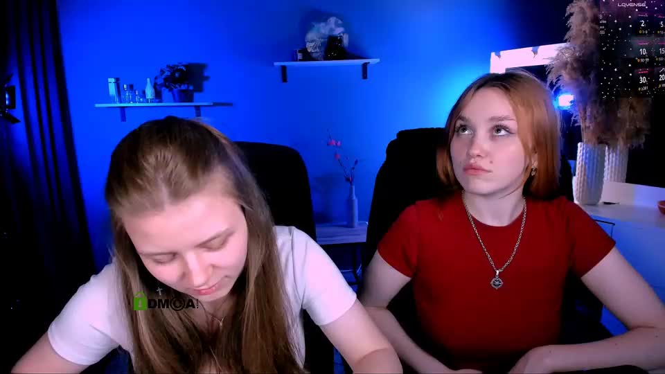 ellie_fire Live Sex September 28, 2025