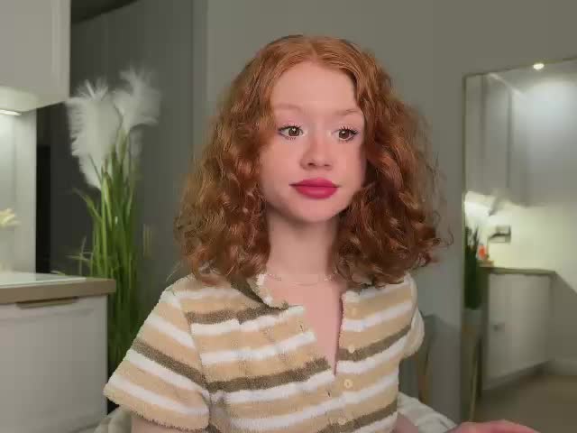 -milka- Live Sex December 15, 2025