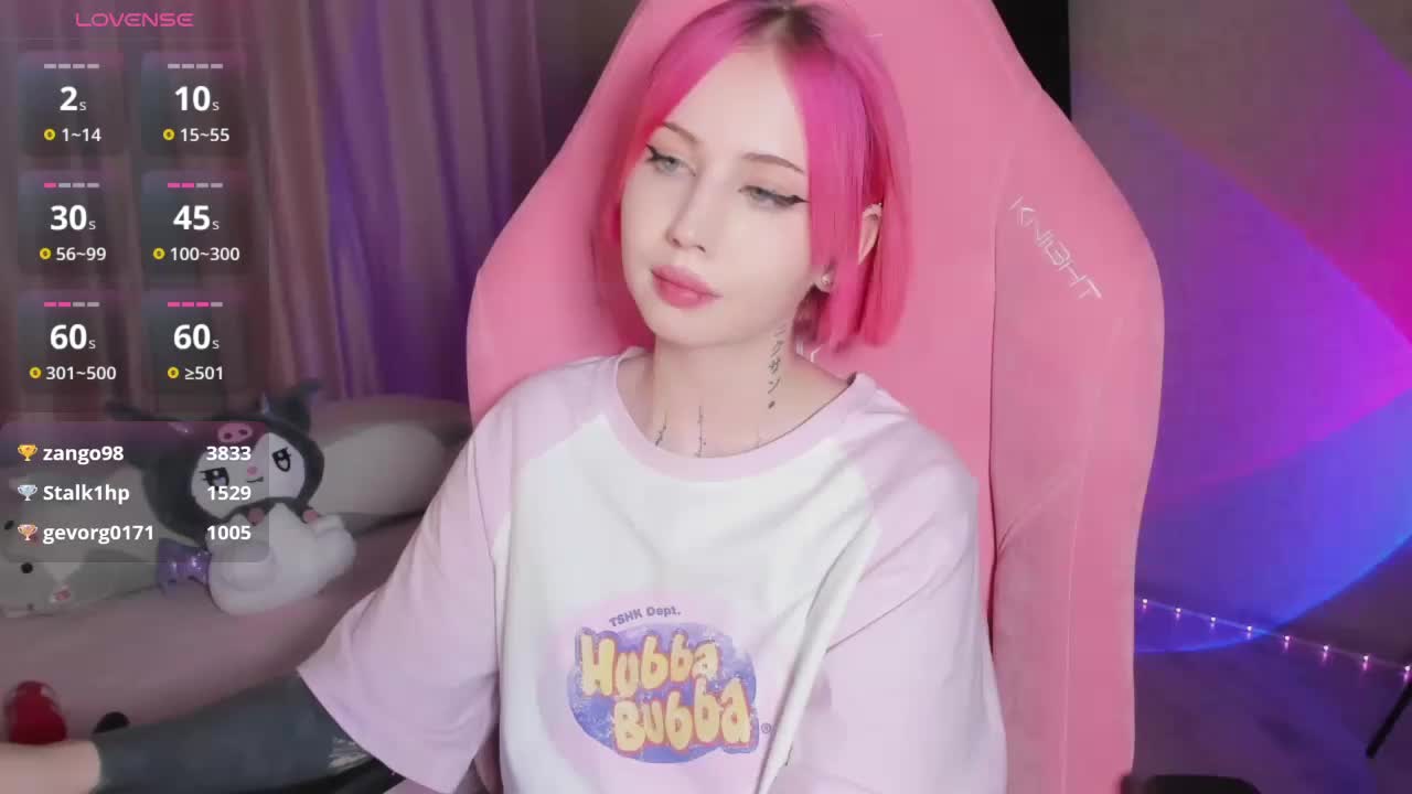 luvsoak Live Sex December 17, 2025