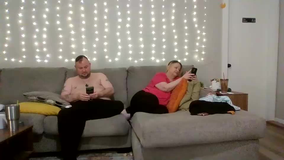 victoriaandjesse Live Sex December 18, 2025