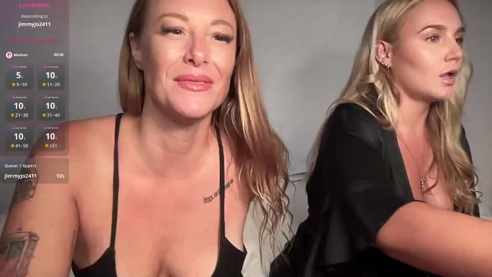 green_eyed_goddess_ Live Sex December 13, 2025