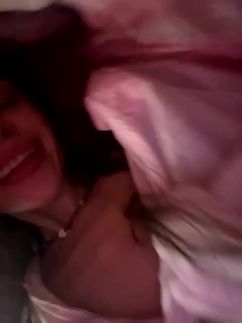 VIP17CoupleDream Live Sex December 18, 2025