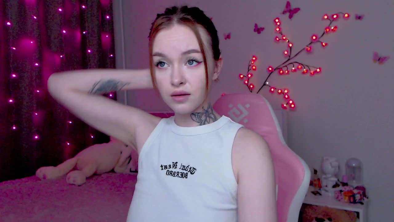 NaughtyMable Live Sex December 14, 2025