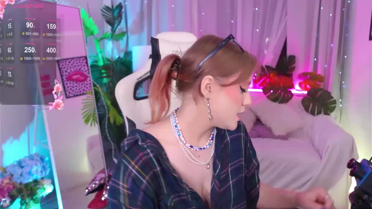 CrazyWine Live Sex December 17, 2025