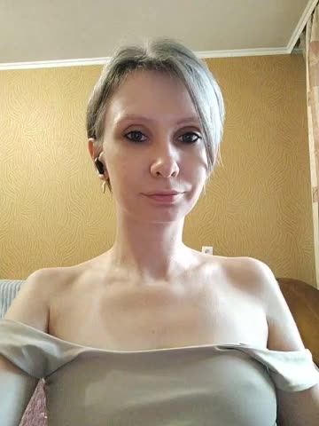 -Christina- Live Sex December 13, 2025