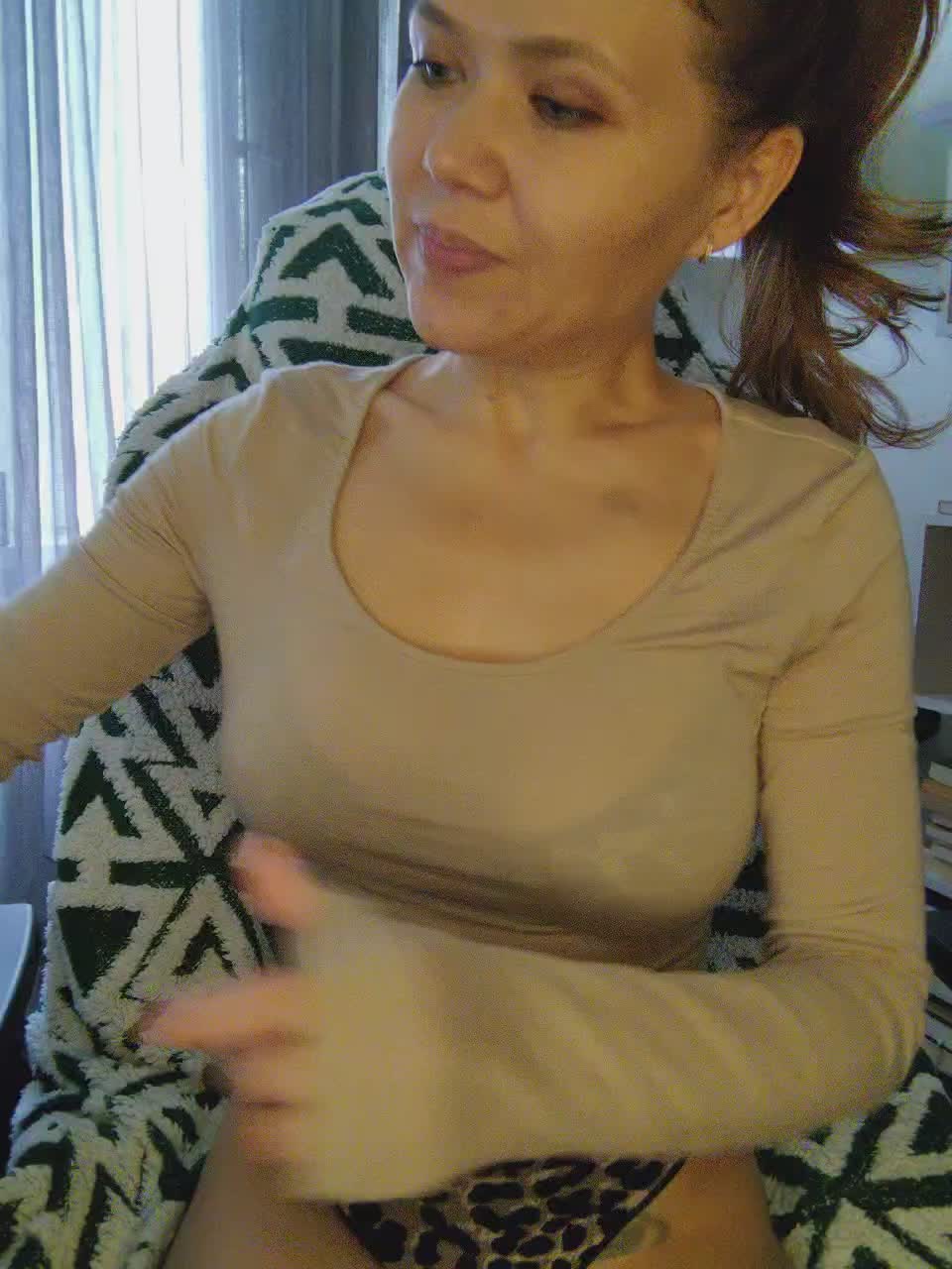 MyLittlegi Live Sex December 13, 2025