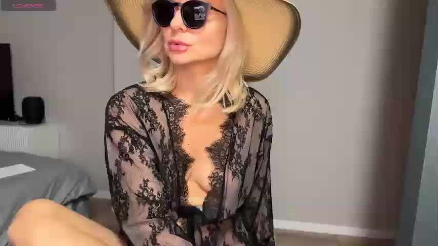 -Molly- Live Sex December 18, 2025