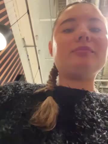 StephanieMur Live Sex December 18, 2025