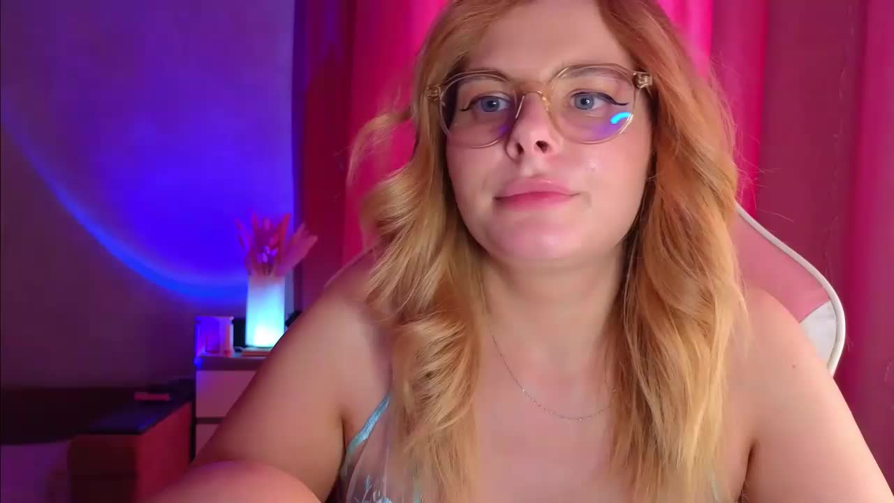 Day-off Live Sex December 13, 2025