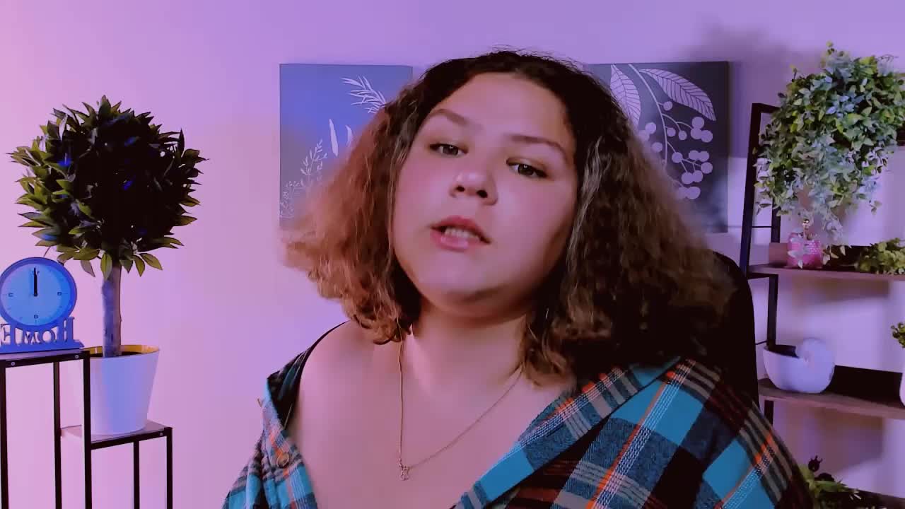 FlorenceAnderson Live Sex December 14, 2025