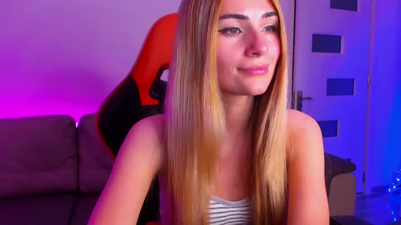 Lynx Live Sex December 14, 2025