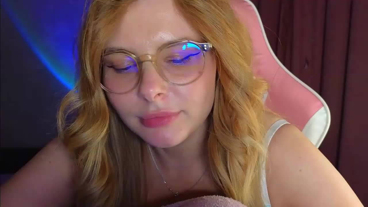 Venus_ Live Sex December 14, 2025