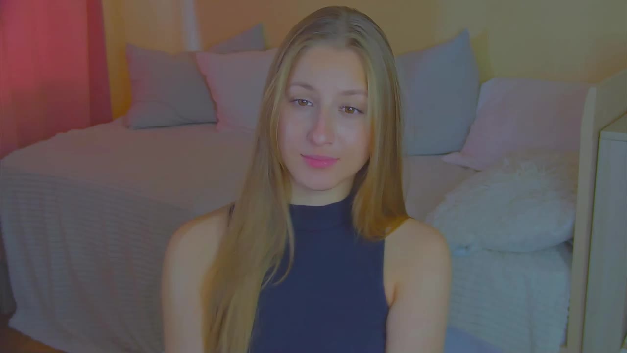 BritneyCruze Live Sex December 14, 2025