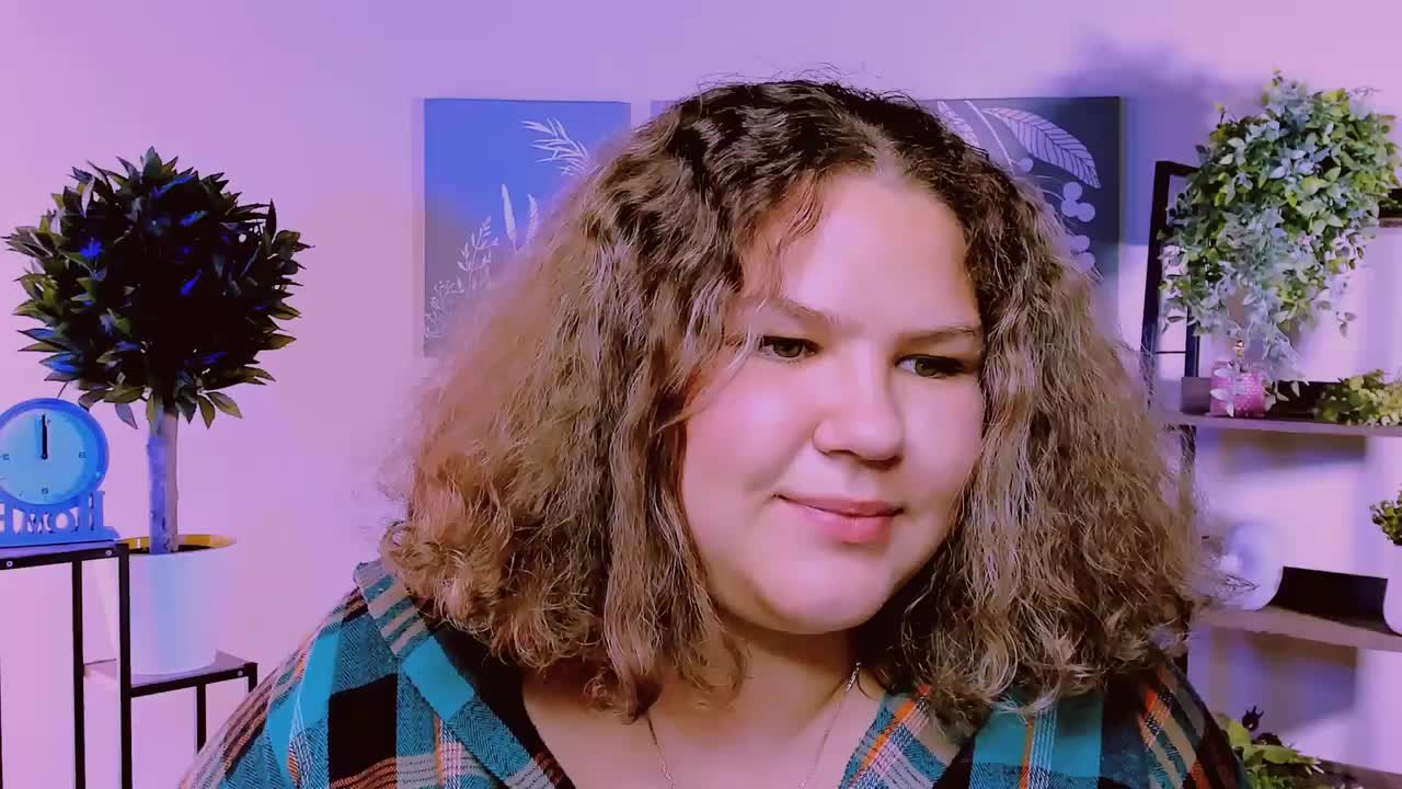 FlorenceAnderson Live Sex December 14, 2025