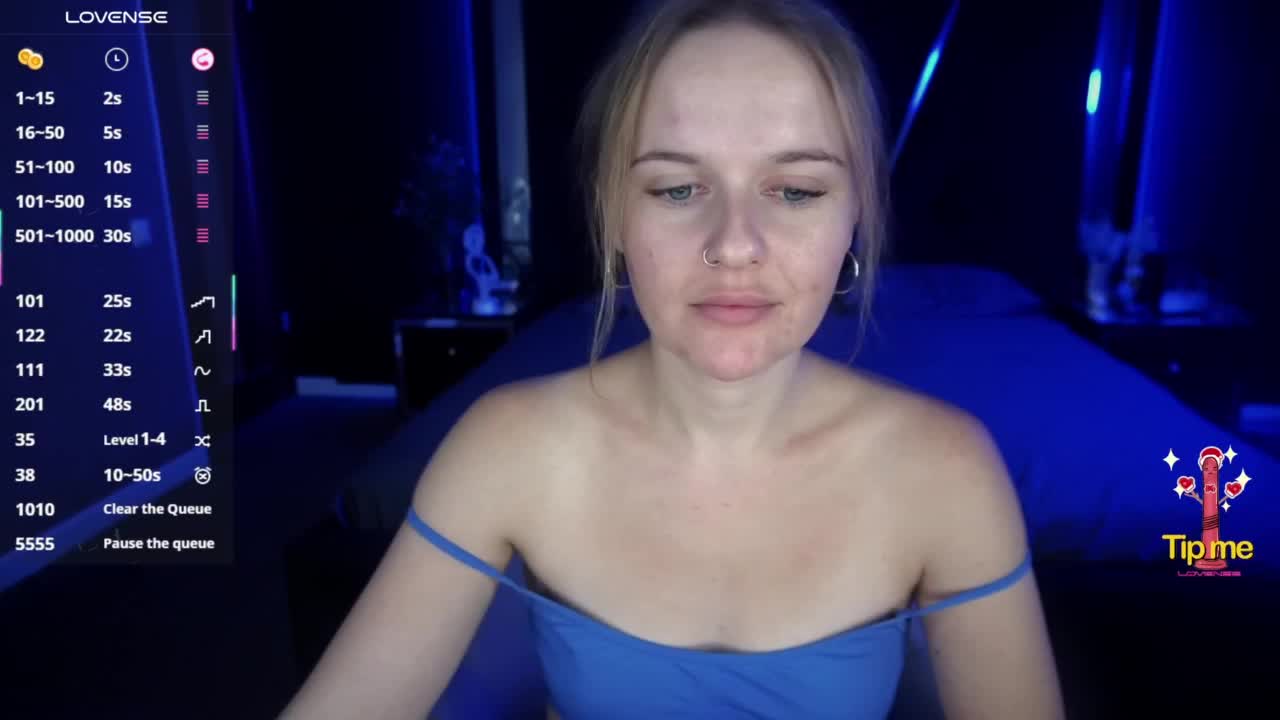 MaribelRiver Live Sex December 17, 2025