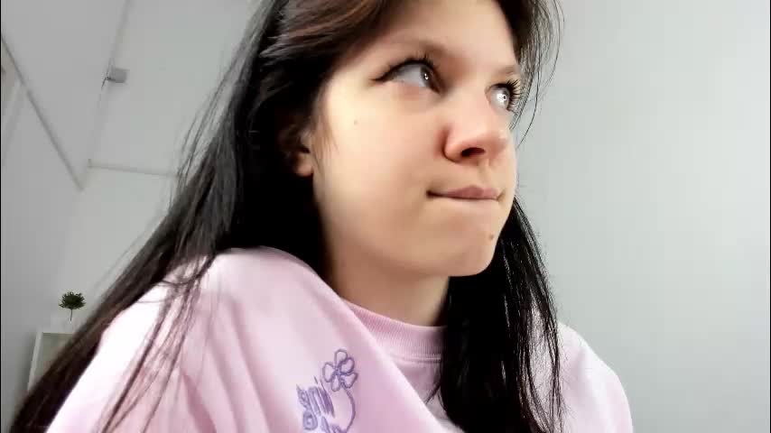 baby_evalena Live Sex December 13, 2025