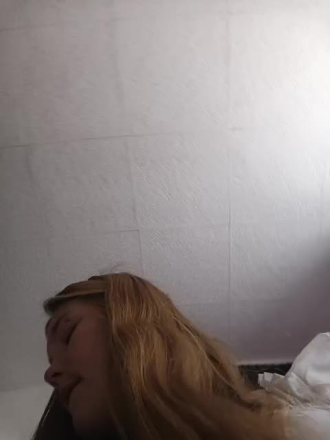 Kakdelaman Live Sex December 13, 2025