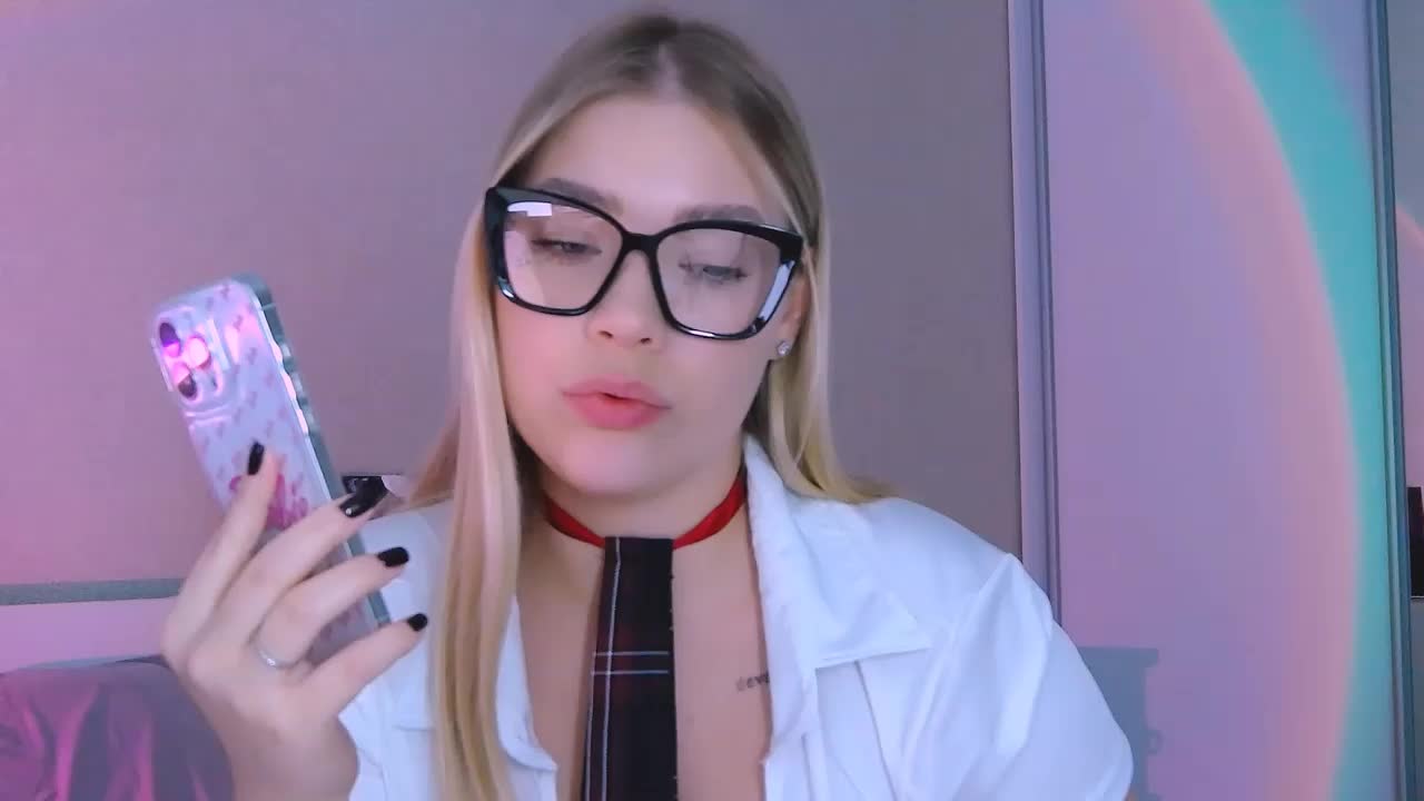 DIANAxxxDIAMOND Live Sex December 15, 2025