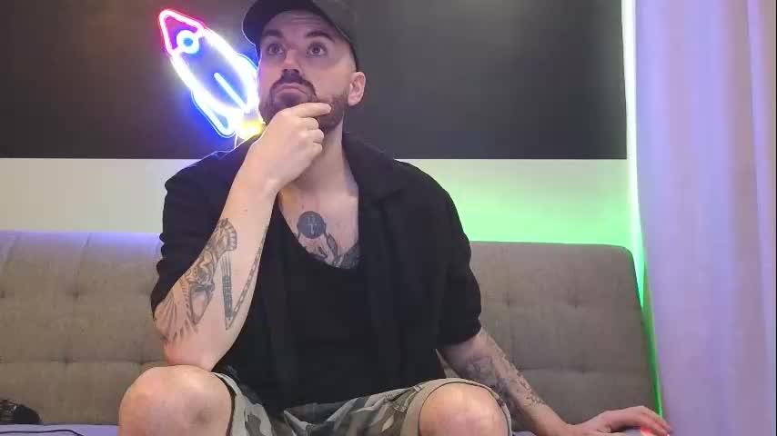 mattxfeet Live Sex December 19, 2025
