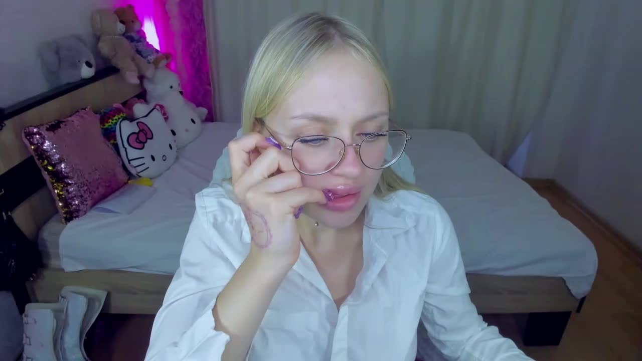 ElinOceanX Live Sex September 28, 2025