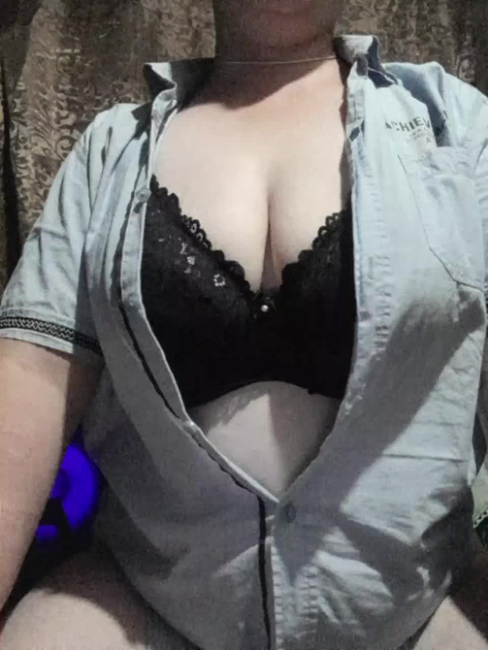 Iriska2025 Live Sex December 13, 2025