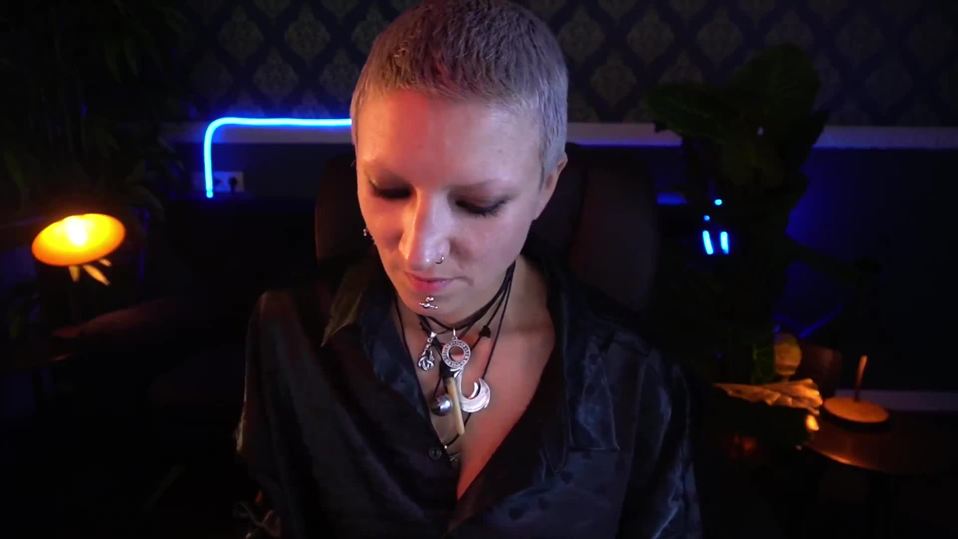 MiraMoonn Live Sex December 13, 2025