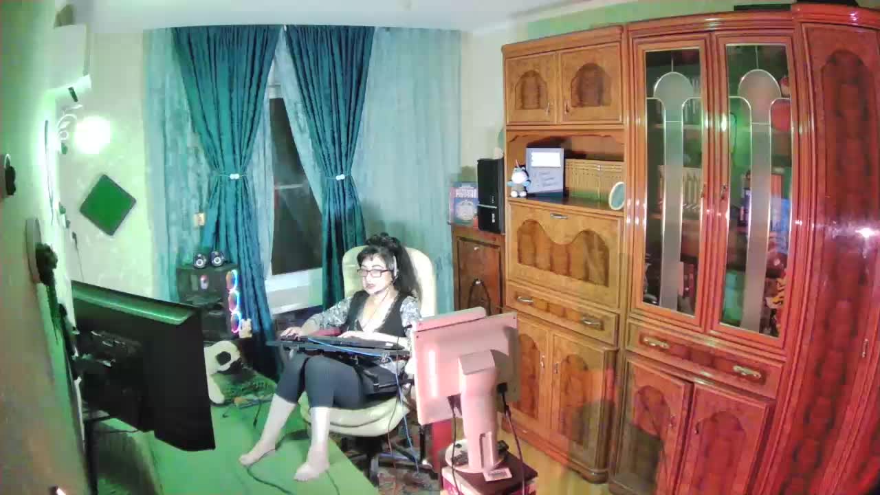 Infodar Live Sex December 14, 2025