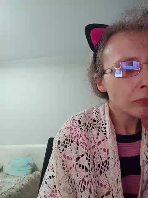 -Queen-Margo- Live Sex December 14, 2025