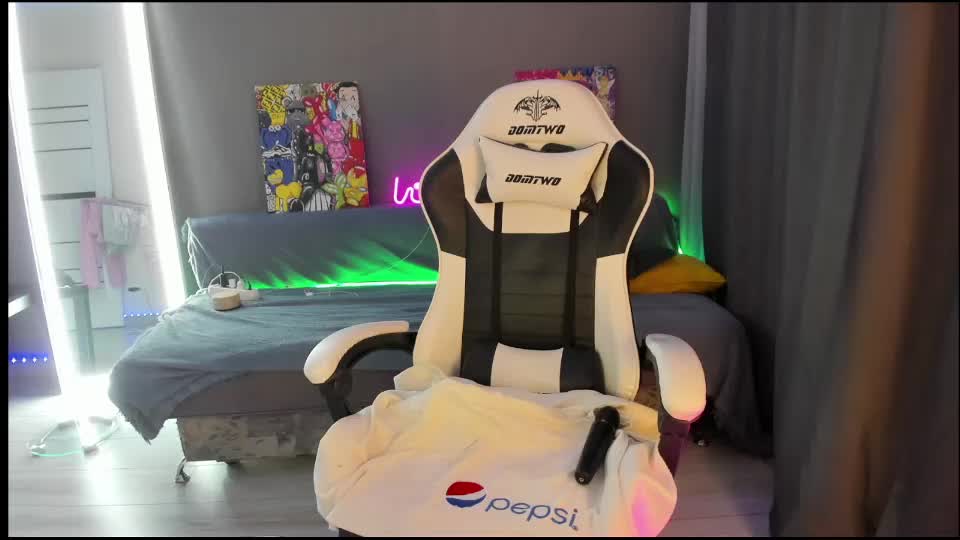 keyli_ink Live Sex December 13, 2025