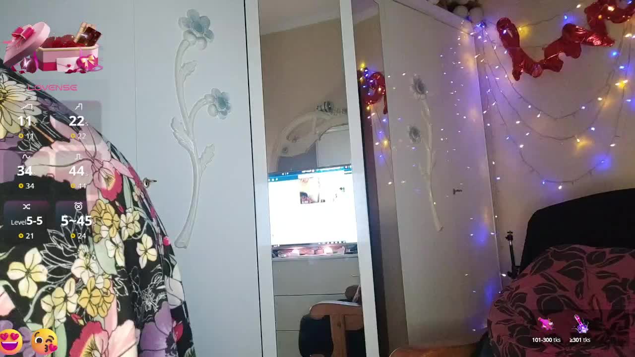 brunetochka77 Live Sex December 13, 2025