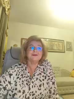 KarinkaSweet Live Sex December 17, 2025
