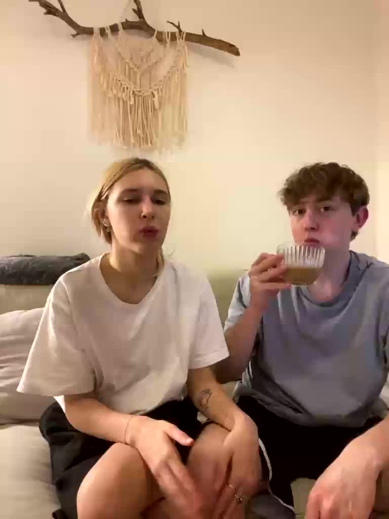 lina_wap Live Sex December 20, 2025